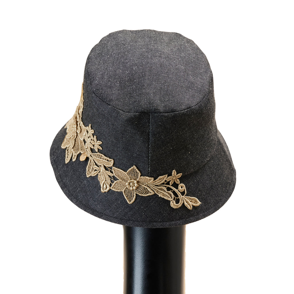 Greta Black Beige