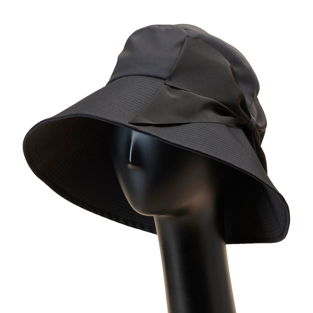 Magnolia Black