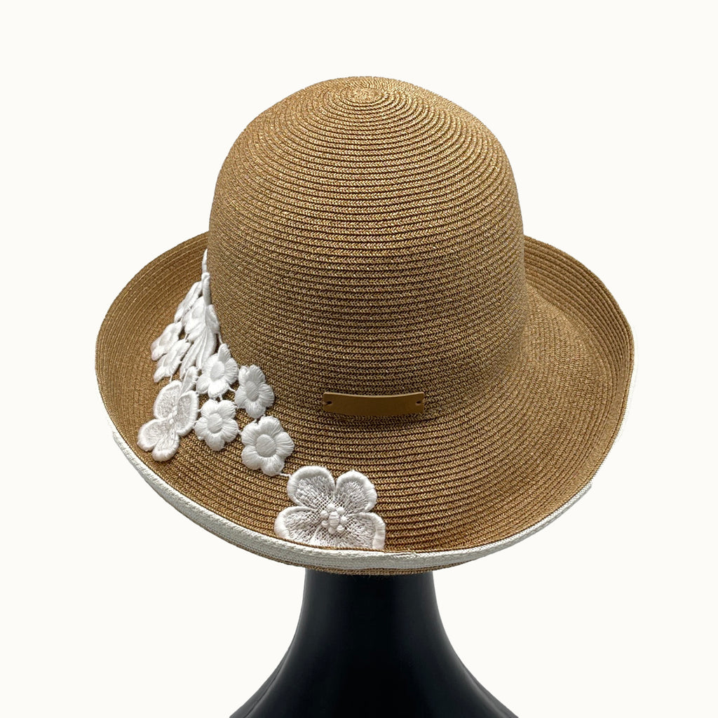 Mami Flower Girl Tan White