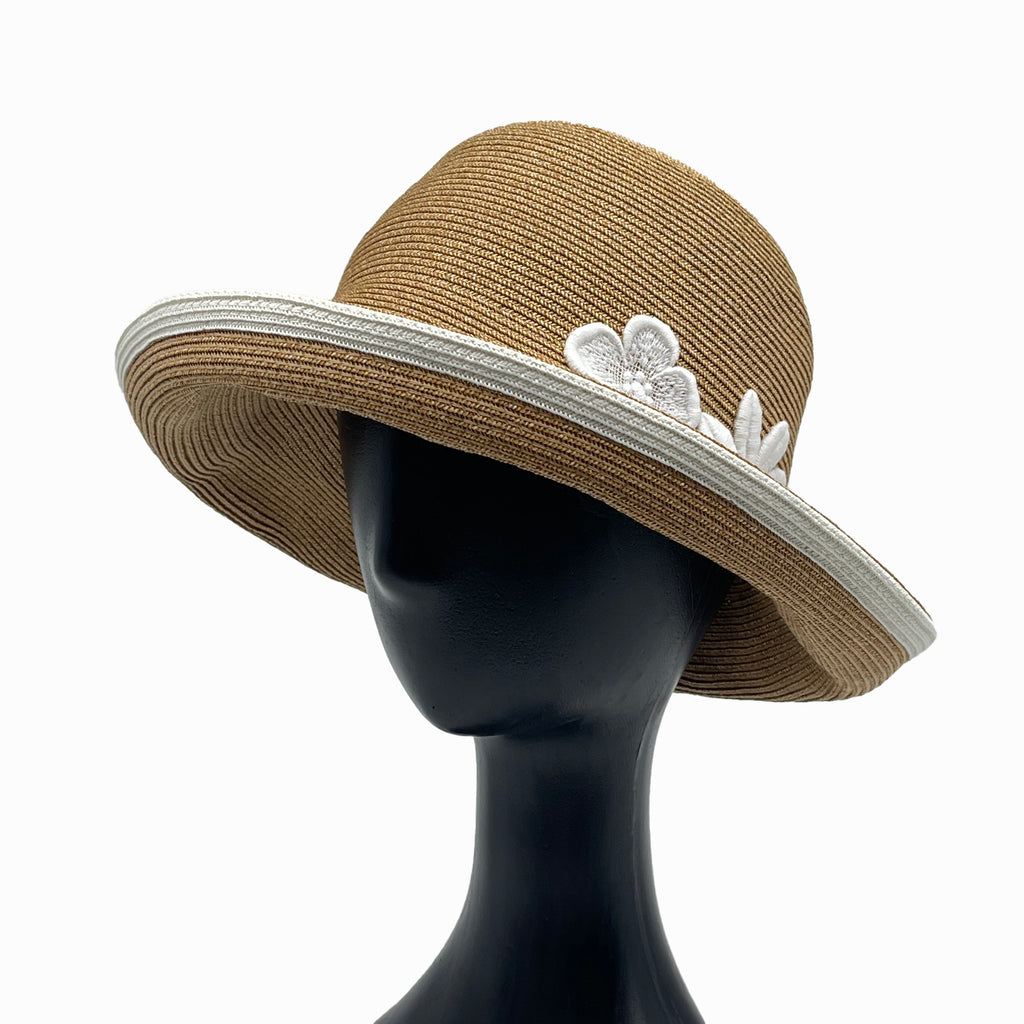 Mami Flower Girl Tan White